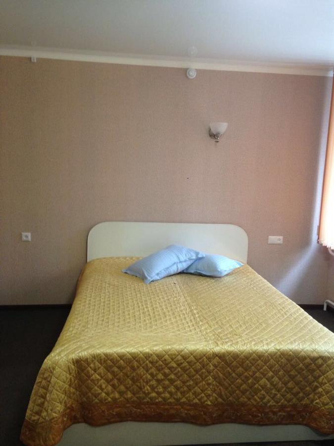 Oolit Hotel Lisakovsk ภายนอก รูปภาพ